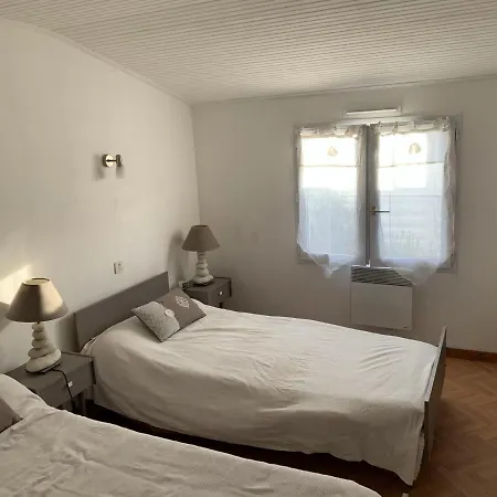 Сasa de vacaciones Maison Renovee Proche Plage, 3 Chambres, Confort, Sur - Fr-1-194-235 *