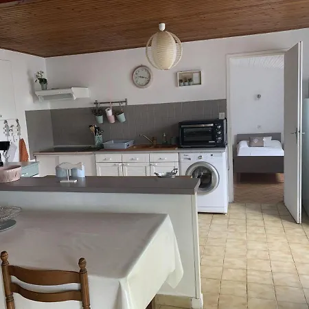 Сasa de vacaciones Maison Renovee Proche Plage, 3 Chambres, Confort, Sur - Fr-1-194-235