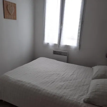 Maison Renovee Proche Plage, 3 Chambres, Confort, Sur - Fr-1-194-235 Holiday home *